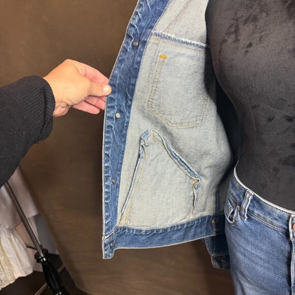 GAP Jacket Mens S Trucker Denim Jean Vintage 90s Medium Wash Cotton Blue USA - Picture 9 of 11